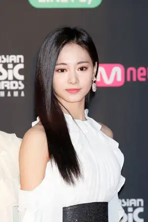 Fans Baffled; Why is Tzuyu of TWICE Missing From ‘Most Beautiful Faces Of Asia’? : K-WAVE