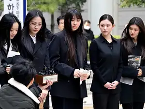 ダニエル脱退、3人or4人で再出発へ…NewJeans再起の前に立ちはだかる“課題”