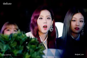 BLACKPINK Rosé reveals why she fell in love with Jisoo at their first meeting