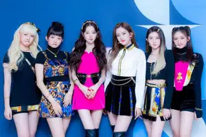 IVE Achieves 2nd-Highest 1st-Week Sales Of Any Girl Group Debut Album In Hanteo History