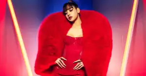 BLACKPINK’s Lisa Makes History at the MTV Video Music Awards
