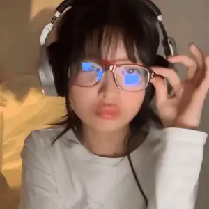 Rei Wearing Glasses Ive Rei GIF IVE Rei Glasses Discover Share GIFs