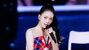 BLACKPINK's Jisoo Wore Custom Tommy Hilfiger Looks Inspired by Her Stage Presence