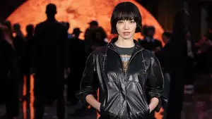 小松菜奈、BLACKPINKのジェニー、ケンダル・ジェンナーらが参加!シャネル2026年春夏フロントローSNAP