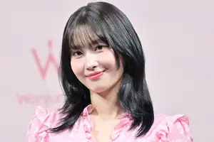 TWICE・MOMO、ほぼすべてのツアーに帯同する両親への規格外“親孝行”とは ダンサー姉が告白（ENCOUNT）