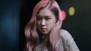 K-Pop Group Blackpink Is About to Drop a Rose-Gold Hair Dye