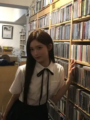 IVE Lee Seo Reimagines 'Miss You 3000' for Coming of Age Day
