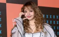 「BLACKPINK」LISA、”タイのチャウヌ”とロンドンで密会!?…再燃する熱愛説の真相