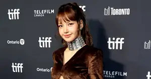 BLACKPINK’s LISA Apologizes for Using N-Word As A K-Pop Idol Trainee – iHeart Radio