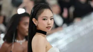 Fans Defend BLACKPINK's Jennie Following ‘Rude’ Interaction in Paris