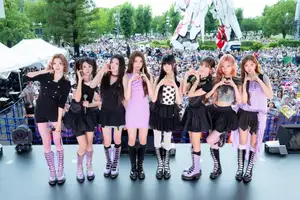 【イベントレポ】少女時代・aespaの妹！ミラクルキュートなK-POP新人ガールズアイドルグループ Hearts2Hearts、日本デビューシングル｢ICONIC HEART｣リリースイベント盛況―ファンイベント発表
