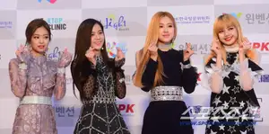 No BLACKPINK Members Absent... Full Group Attends 10th Anniversary Event
