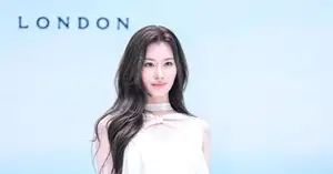 [Photo] TWICE Sana flashes radiant smile - CHOSUNBIZ