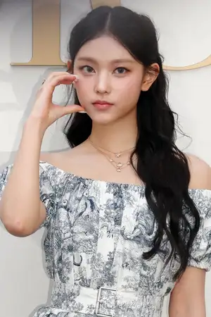 Baby Goyang is back.. NewJeans Hae-rin ranks second among female idols in Star Ranking