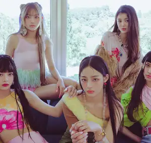 NewJeans' Reaction To Their "Attention" Music Video Was So Cute