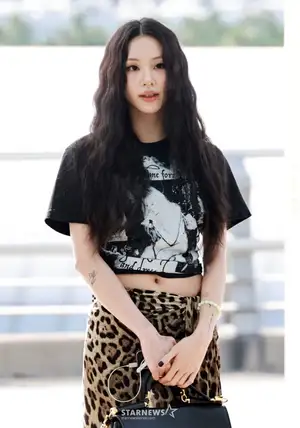 TWICE Chaeyoung 'Beautiful Beauty' [★Photo]