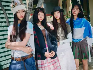 NewJeans shares new content as a four-member group
