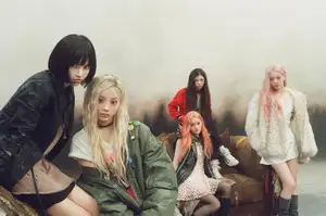 ILLIT、大胆イメチェンに驚き!4thミニアルバム「MAMIHLAPINATAPAI」のコンセプトフォトが話題 (Kstyle)