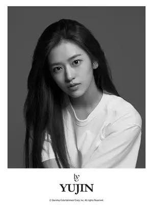 (画像2/4) 話題の新グループ「IVE」アン・ユジン、あざとかわいい“鼻クリーム”写真公開「ギャップ萌えすぎる」とファン悶絶