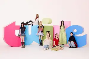 “TWICE ジヒョの実妹も所属”HYBEの新ガールズグループTUIDE、8月24日に正式デビュー決定！全員10代の7人組