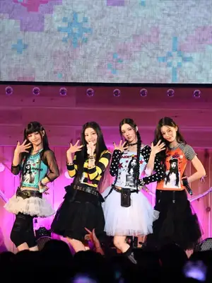 【イベントレポ】｢R U Next?｣発・日本人MOKAとIROHA所属K-POP人気ガールグループ ILLIT (アイリット)、｢めざましWANGANフェス｣に出演―CUTIE STREETとかわいいコラボも