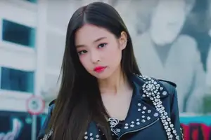 BLACKPINK’s Jennie Rises ‘Solo’ to No. 1 on World Digital Song Sales Chart