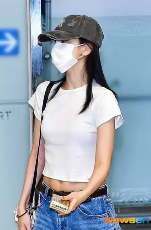 【PHOTO】TWICE ミナ、日本でのスケジュールを終えて韓国に到着