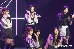 TWICE、美脚に釘付け 2年連続快挙に喜び<YouTube FanFest Music 2018>