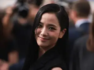 BLACKPINKのジス、新木優子、清原果耶らが来場! ディオール2024年春夏ショーSNAP