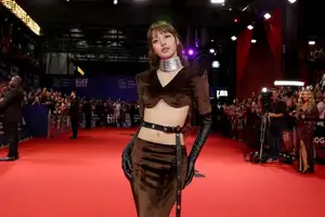 BLACKPINKのリサが物議を醸した動画について謝罪。