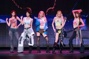 LE SSERAFIM横浜公演にファン熱狂もSAKURA「まだまだ未熟」アイドルとしての本音明かす