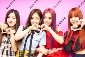 BLACKPINK、パフォーマンスだけじゃない!お披露目ライブで魅せた“可愛い”メイクにも注目