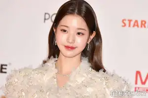 IVEウォニョン、胸元ざっくりドレス姿に熱視線「リアルプリンセス」「肌がツヤツヤで綺麗すぎる」(モデルプレス)