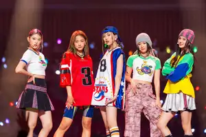 NewJeans初来日 『KCON』で日本初ステージ「すべての瞬間が夢のよう」