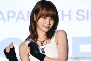 LE SSERAFIMチェウォン、ショート丈シャツ＆ショーパンで美スタイル際立つ「レベチ」「脚のラインが美しい」の声（モデルプレス）