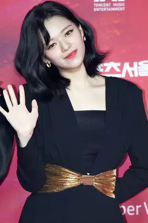 TWICEジョンヨンバースデー、メンバーがオフショット公開 世界中から祝福の声