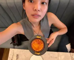 BLACKPINKジェニー、デンマークのサウナで撮影した写真を公開し話題 (中央日報日本語版)