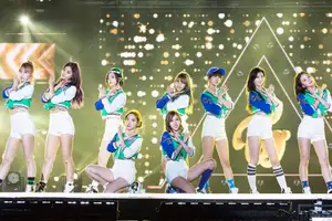 TWICE to Release ‘One More Time,’ First Japanese Single, in October