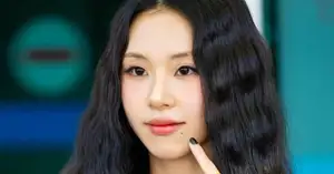 TWICE Chaeyoung denies indoor smoking rumors, says item was a drink - CHOSUNBIZ