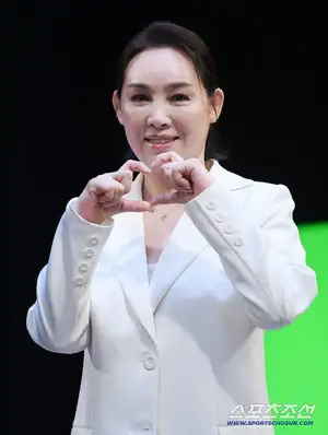 Yang Soo-kyung Proud as BTS, NewJeans Cover Her Songs