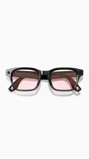 BLACKPINK’s LISA Designed Meta Glasses With Charms Inspired by Her Pets & Exclusive Digital Treats