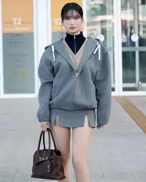 【ミュウミュウ】MOMO(TWICE)がミュ...|Release No.3020969|eltha(エルザ)