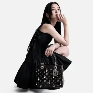 BLACKPINKのジスがその魅力を体現する、「レディ ディオール」の新キャンペーン!