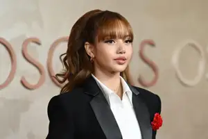 LISA Says BLACKPINK Has to ‘Hide When We’re Dating’ & Recalls Having Secret Relationships
