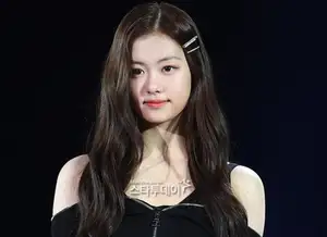 LE SSERAFIM脱退から4年...「学校暴力疑惑」のキム・ガラム、女優として再出発【突破口】