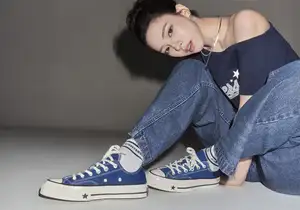 KARINA Of aespa Signs With Converse