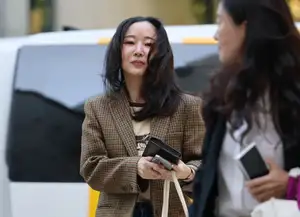 Min Hee-jin urges ADOR to accept return of all 5 NewJeans members