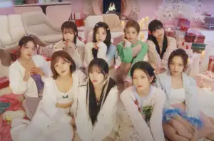 Red Velvet & aespa’s ‘Beautiful Christmas’ No. 1 on Hot Trending Songs Chart
