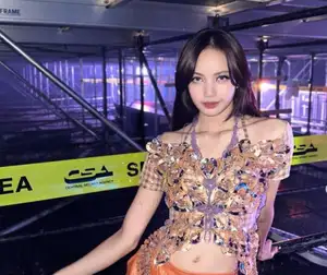 BLACKPINKリサ「ソロ活動はつらかった…プレッシャーが大きかったから」(中央日報日本語版)