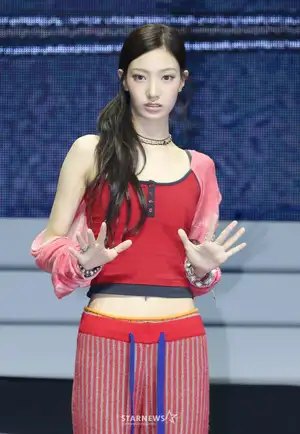 'Debut' TUIDE Seoyeon: "Big sister TWICE Jihyo advised her to get along well with the members"